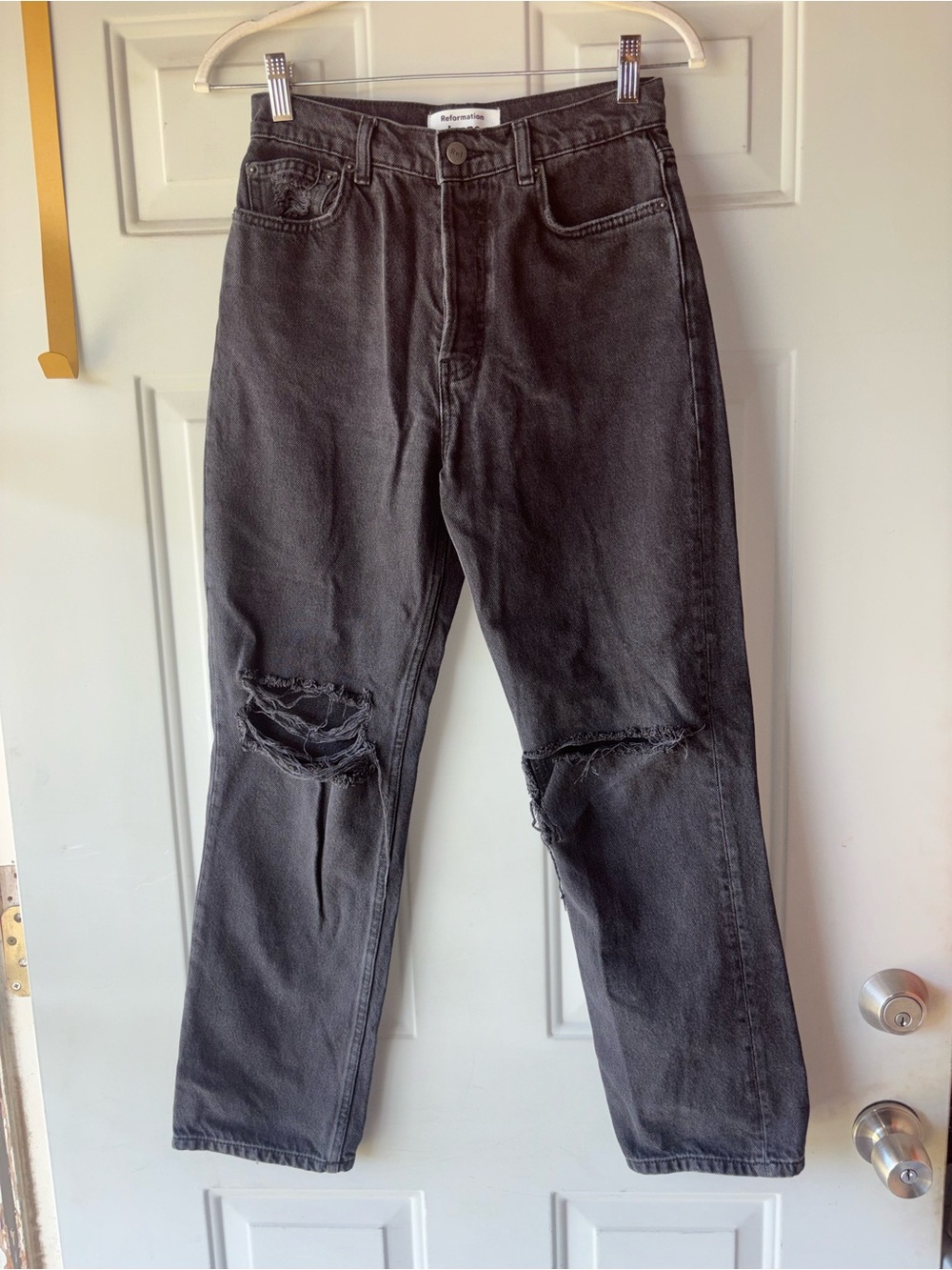Reformation destroyed black Cynthia high rise jeans size 26